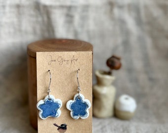 Blue flower drop earrings