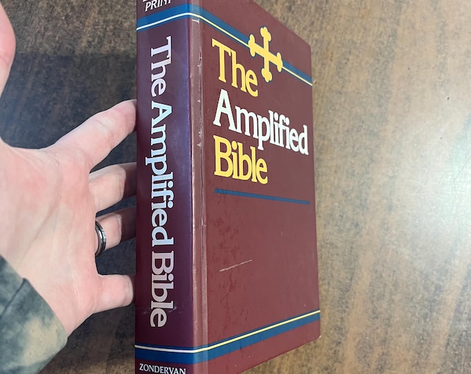 Amplified Classic 1987 Large Print Bible - Red Hardcover - out of print AMPC - 12 pt font - USA Printed in United States of America