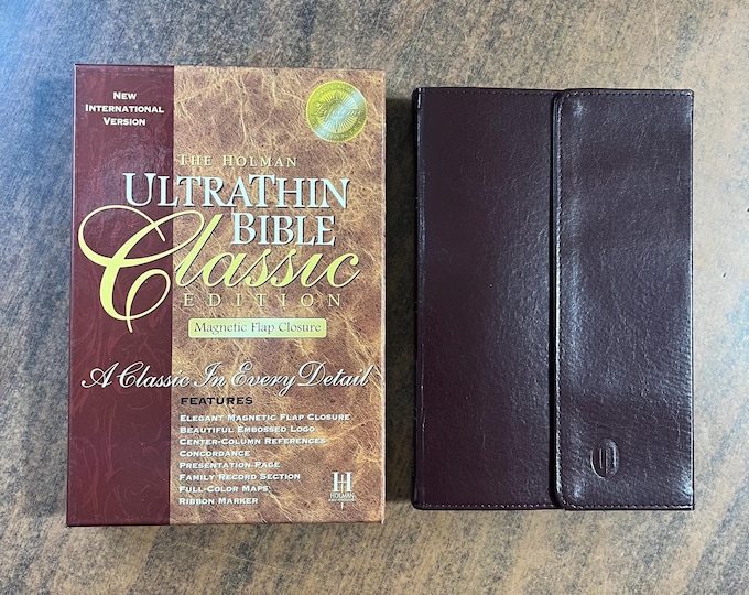 NIV 1984 Ultrathin Bible with Magnetic Flap - Burgundy Bonded Leather - out of print NIV (Thinline Size)