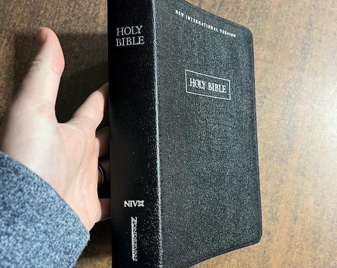 NIV 1984 Wide Margin Bible - Black Bonded Leather - Out of Print NIV, Printed in United States of American USA - Single column 0310607027