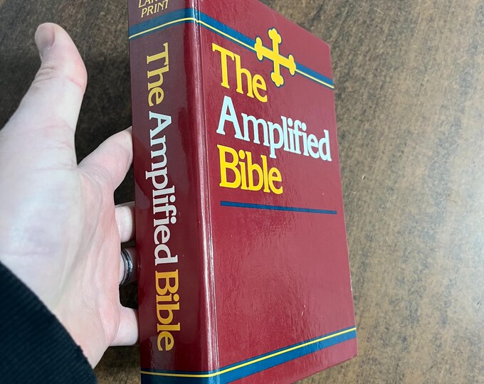 Amplified Classic 1987 Large Print Bible - Hardcover - out of print AMPC - 12 pt font