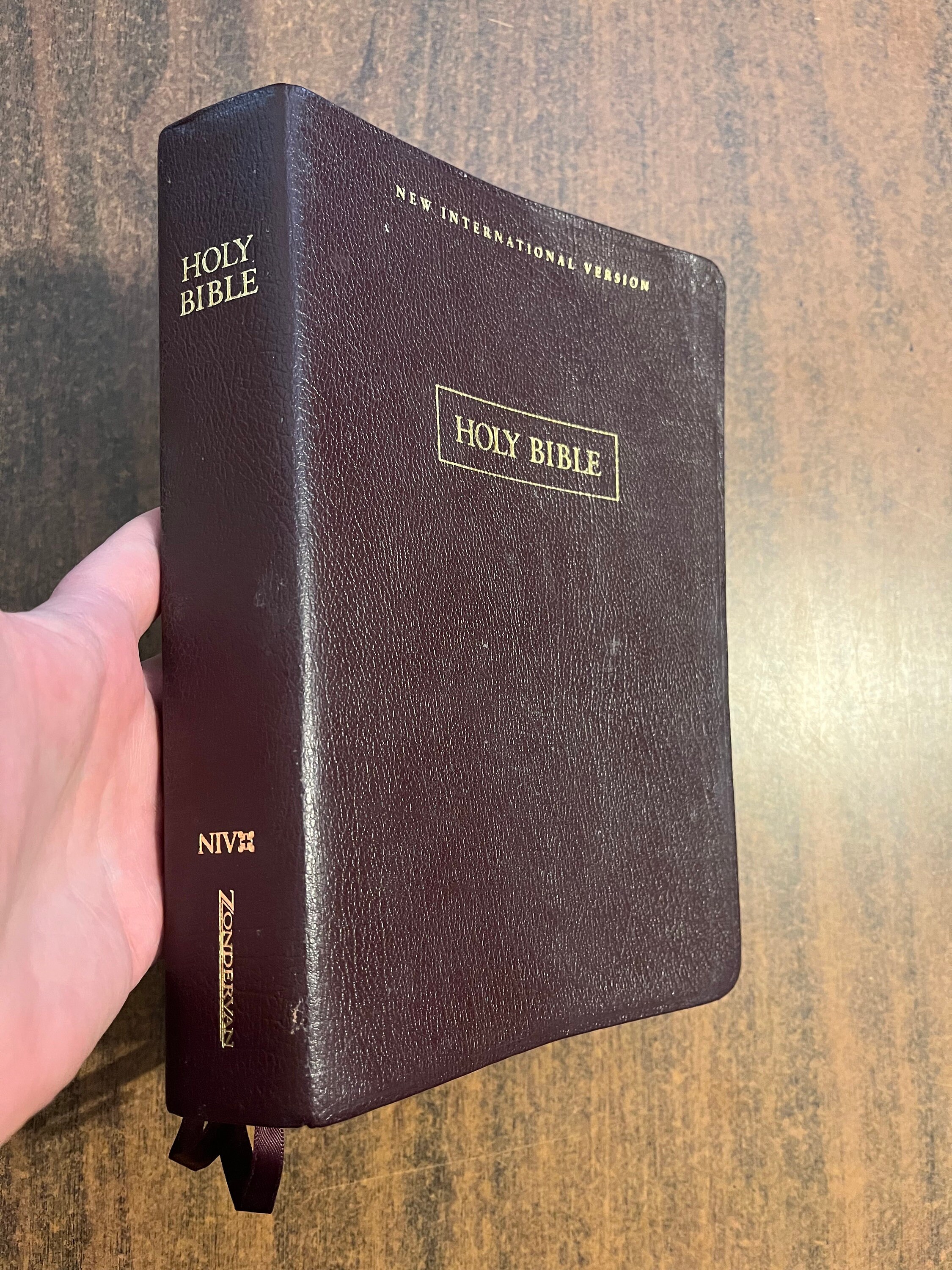 NIV 1984 Wide Margin Bible Burgundy Bonded Leather Out of Print NIV ...
