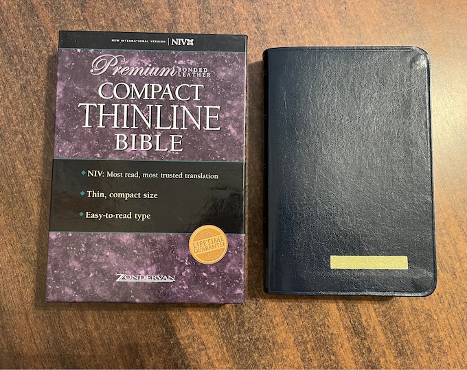 NIV 1984 Compact Thinline Bible - Navy Bonded Leather -Out of Print NIV Edition 2002, (Compact Size / Compact Ultrathin Size)