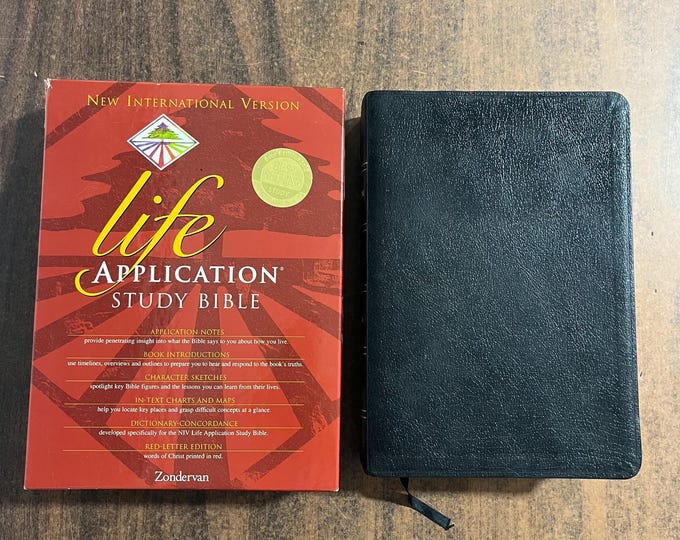 NIV 1984 Life Application Study Bible - Black Bonded Leather - Printed in United States America USA - Out of Print NIV 0310919770