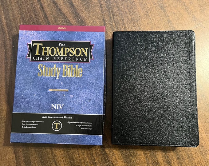 NIV 1984 Thompson Chain Reference Bible, Regular Size - Black Bonded Leather - Out of Print NIV 84, printed in usa