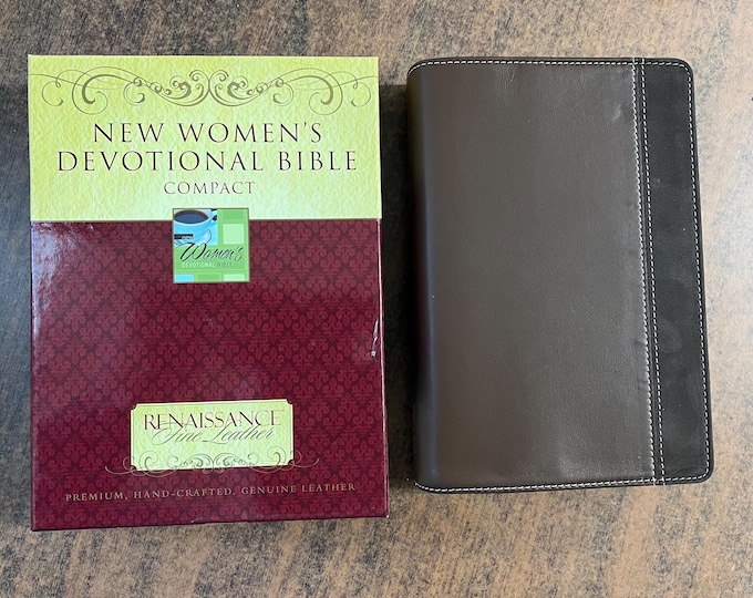 NIV 1984 Womens Devotional Bible Compact Size - Renaissance Fine Genuine Leather - Out of Print NIV 9780310948469