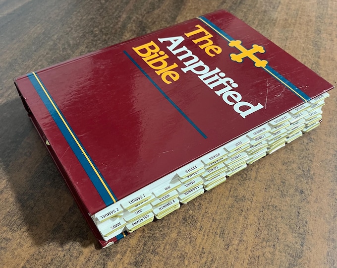 Amplified Classic 1987 Large Print Bible - Hardcover - out of print AMPC - 12 pt font - USA Printed in United States of America