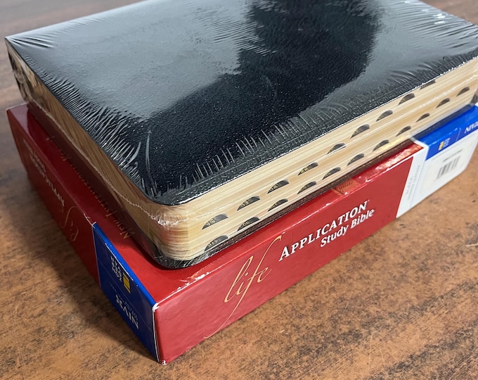 Sealed* NIV 1984 Life Application Study Bible Thumb Indexed - Black Bonded Leather - Out of Print NIV 84 - 0310933935 / 0310933986