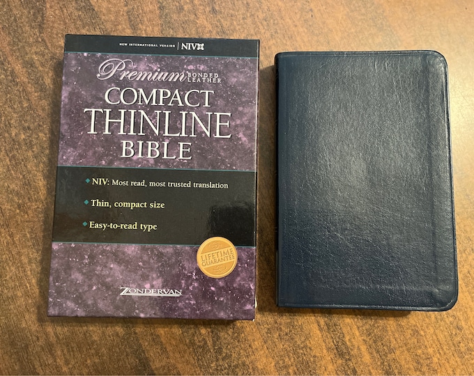 NIV 1984 Compact Thinline Bible - Navy Bonded Leather -Out of Print NIV Edition 2002, (Compact Size / Compact Ultrathin Size)