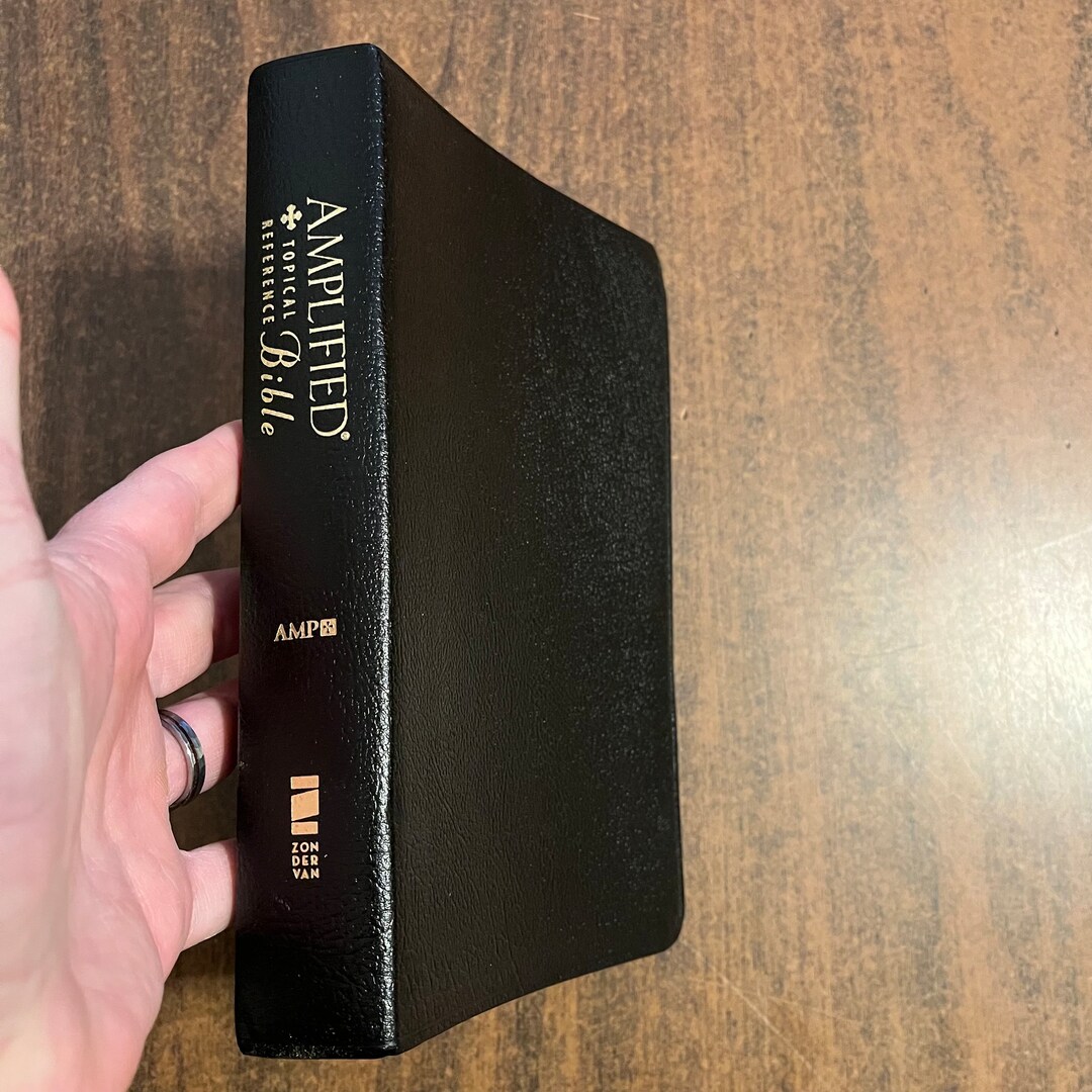 Amplified Classic 1987 Topical Reference Bible Black Bonded Leather Out