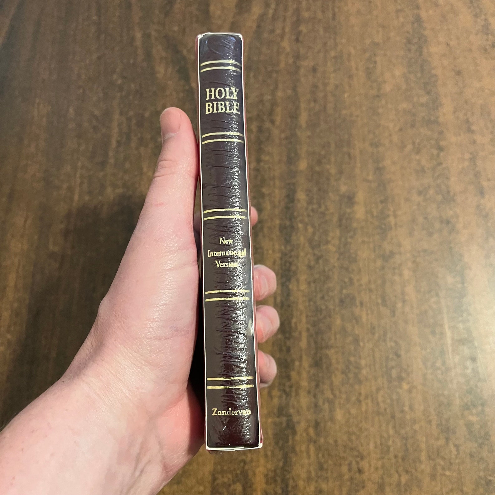Sealed* NIV 1984 Trimline Compact Bible Burgundy Bonded Leather Out