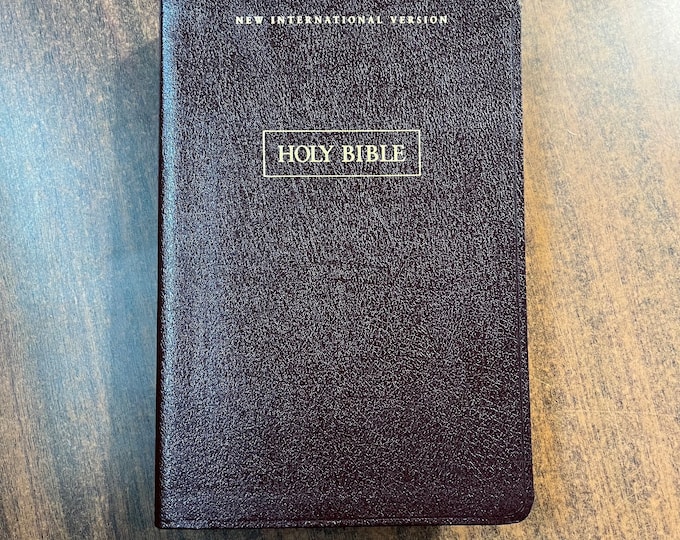 NIV 1984 Wide Margin Bible - Burgundy Bonded Leather - Out of Print NIV, Printed in United States of American USA - Single column