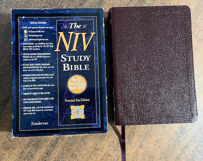 NIV 1984 Study Bible Personal Size - Burgundy Bonded Leather - Out of Print NIV, 1995 notes, printed in united states of america 0310925908