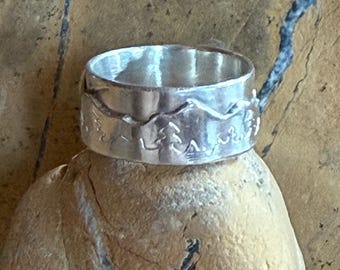 Rugged Mountains of Montana sterling silver ring band
