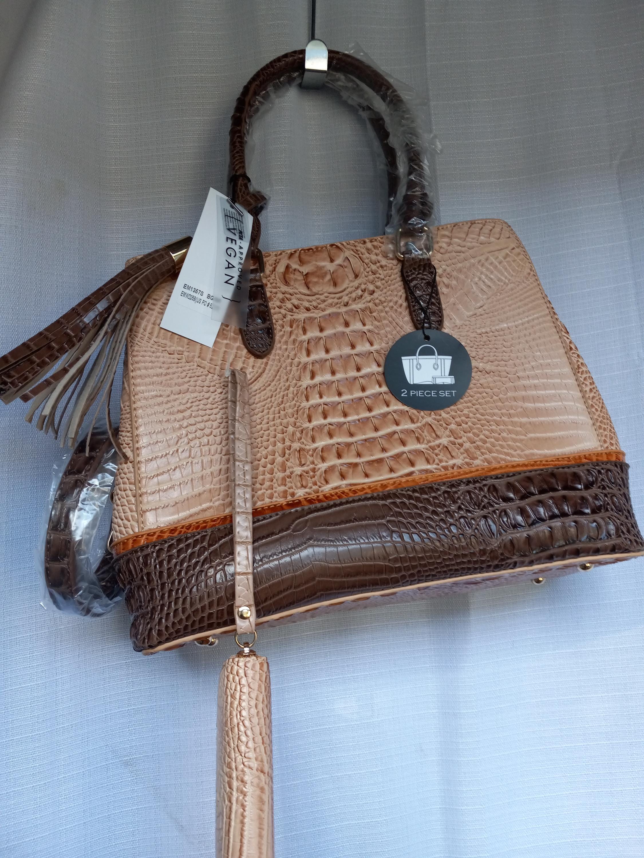 Brahmin Crocodile Pattern Tan & Cream Women\'s Bag Set Satchel Brahmin Handbag - Etsy main image 2