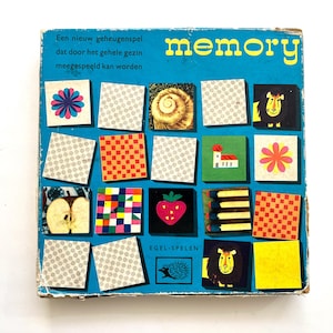 Vintage complete Original Memory Game, 1960s card game with retro drawings, including Charles Eames designs