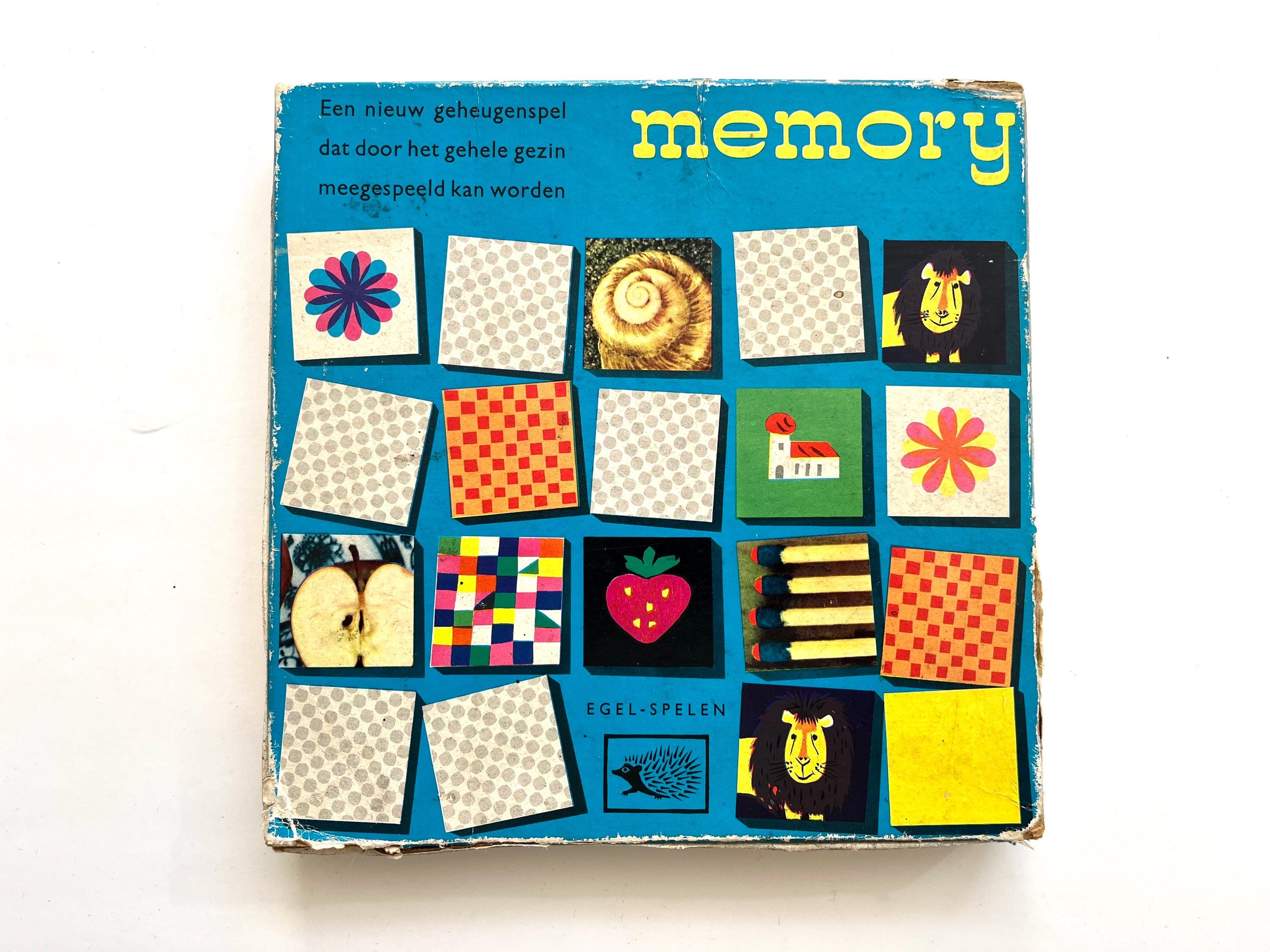 Lot De 2 Jeux De Cartes Vintage John Waddington – Années 60 – Thème Éléments – Cercle