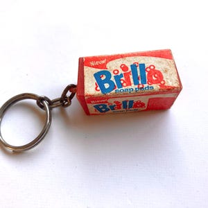 Vintage Brillo keychain, Brillo Box gift, Andy Warhol gimmick, retro advertising keyhanger, key hanger, keyring, Brillo pads collectible