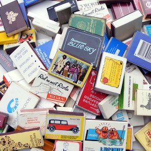 25 vintage matchboxes, vintage matches, matches in box, matchbooks, small gift boxes, tiny wooden boxes, match boxes, match books
