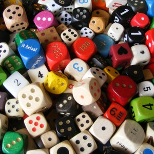 25 vintage dice, dice mix, dice set, game pieces, colored dice, bulk dice, numeric and letter dice, scrabble dice, game pieces lot