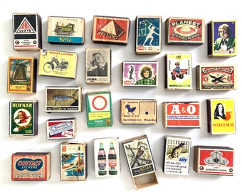 25 empty vintage matchboxes, vintage matches, matches in box, matchbooks, small gift boxes, tiny wooden boxes, match boxes, match books