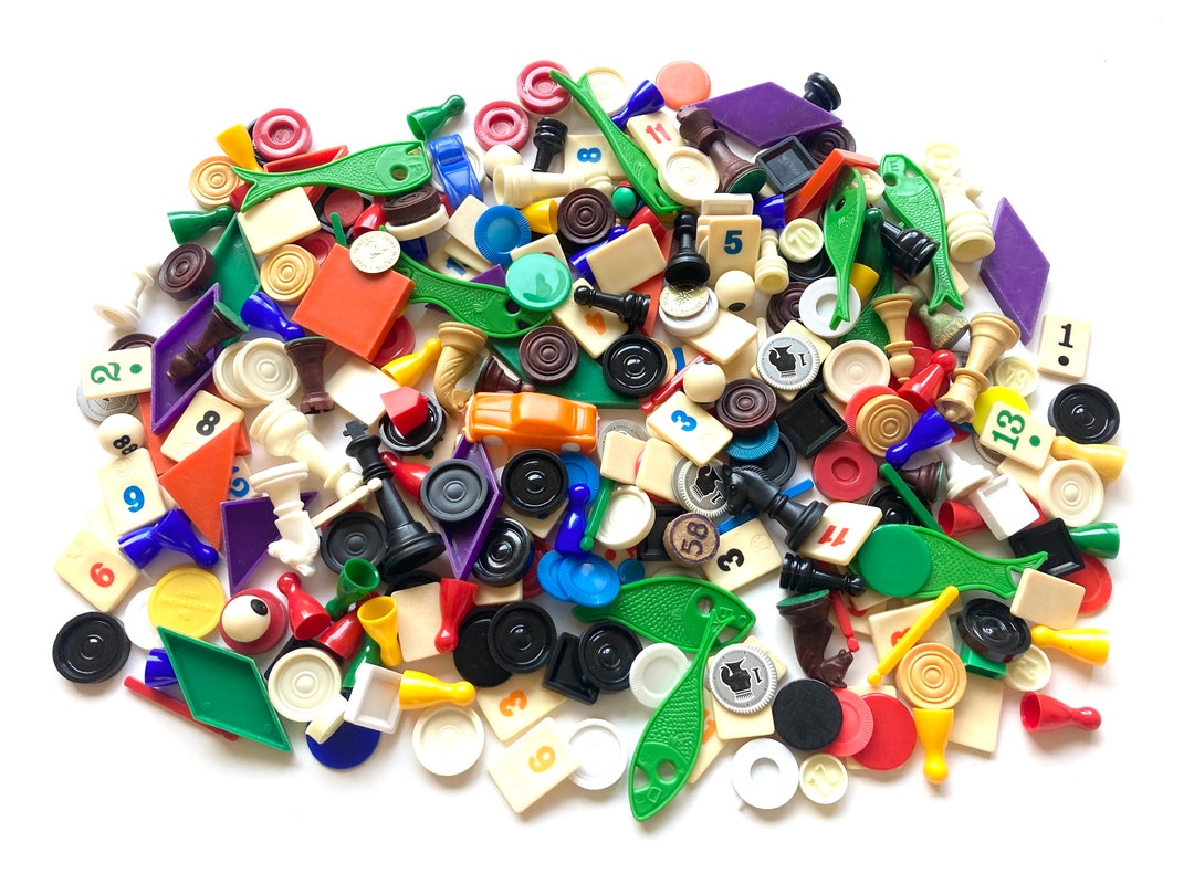 Game Pieces Large Lot, Vintage Tiles Mix, Mostly Plastic Parts, Discs, Pawns, Game Pieces Lot