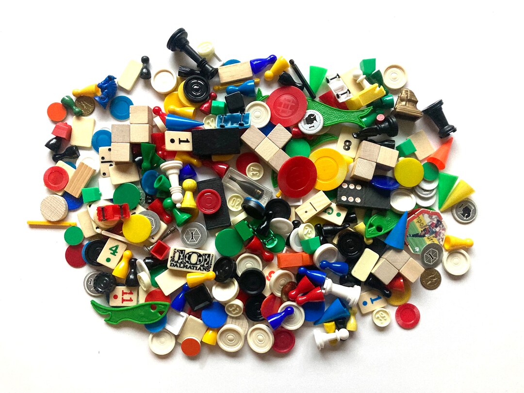 Game Pieces Large Lot, Vintage Tiles Mix, Mostly Plastic Parts, Discs, Pawns, Game Pieces Lot
