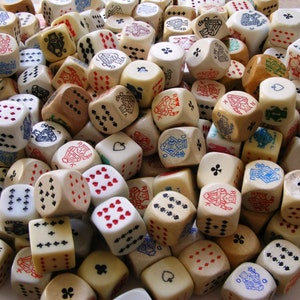 10 vintage poker dice, mix poker game dice, bulk dice mix, board game pieces, casino dice, poker gift
