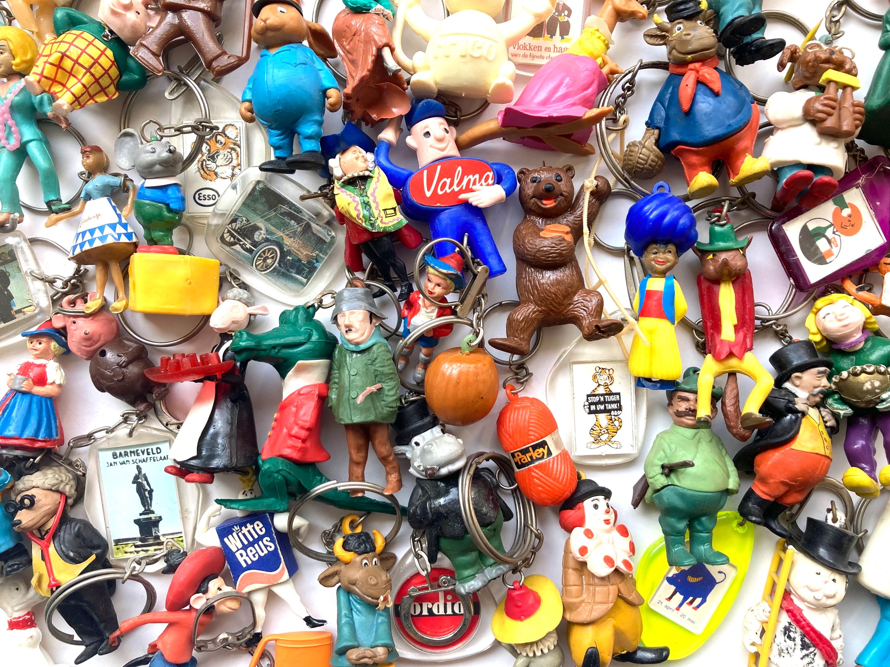 US JUNK KEY-CHAINS／Antique ＆Vintage il_fullxfull.6218062058_2nkk.jpg
