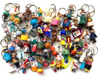 10 vintage key hangers, retro Dutch advertising keychains, bulk 1960s and 1970s key hangers