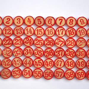 60 vintage bingo lotto game pieces, bingo game pieces, tombola tokens, wooden numbers, collage, altered art supplies