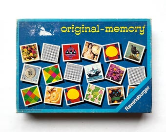 Vintage Memory Game, cards with retro drawings from a Dutch Ravensburger 1970s Original Memory game
