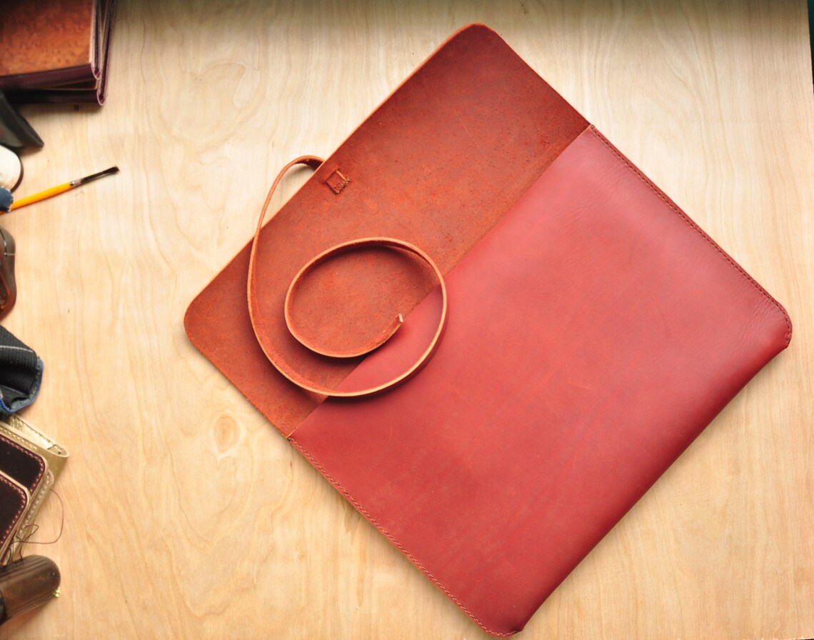 Custom Simple Leather Laptop Case / Laptop Bag / Carry Case / MacBook
