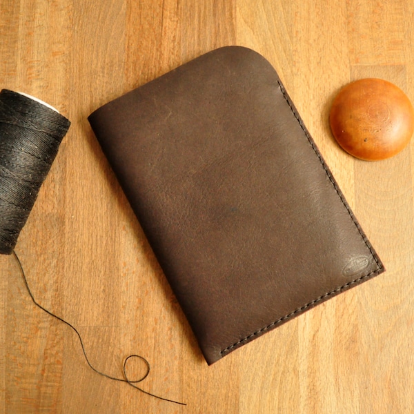 Custom Simple Leather Ipad Mini Case / Pouch / Tablet / Ebook Reader / Kobo / Kindle Sleeve in Dark Brown