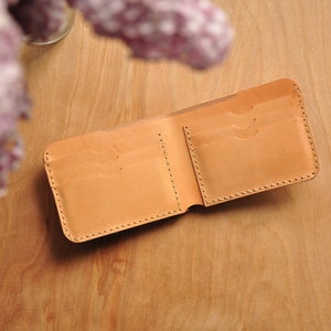 Portafoglio bifold in pelle tradizionale in tannned di verdure naturali, pelle, portafoglio Minimalista Veg Tan, Portafoglio in pelle Bifold da uomo