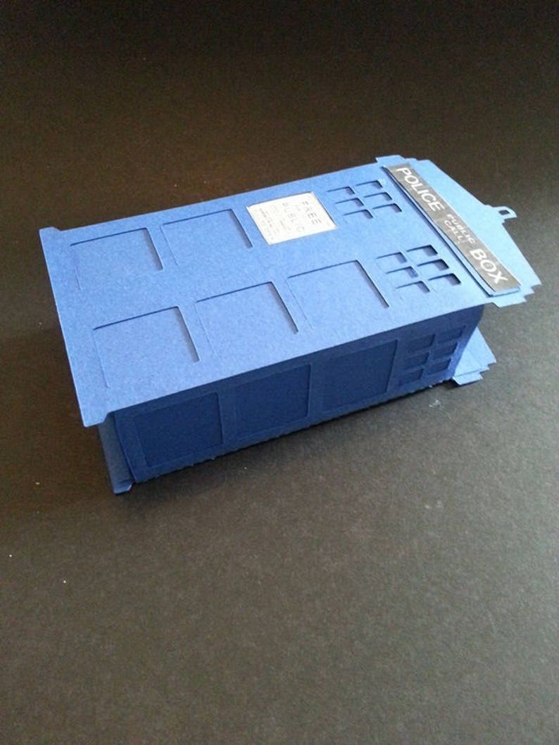 Download Dr Who Tardis gift box svg cutting file Silhouette Cricut ...