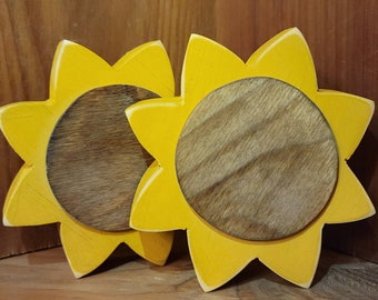 Rustic wooden sunflowers/Primitive wooden sunflowers/Three tiered tray wooden sunflowers/Farmstyle wooden sunflowers/Sold in sets of two
