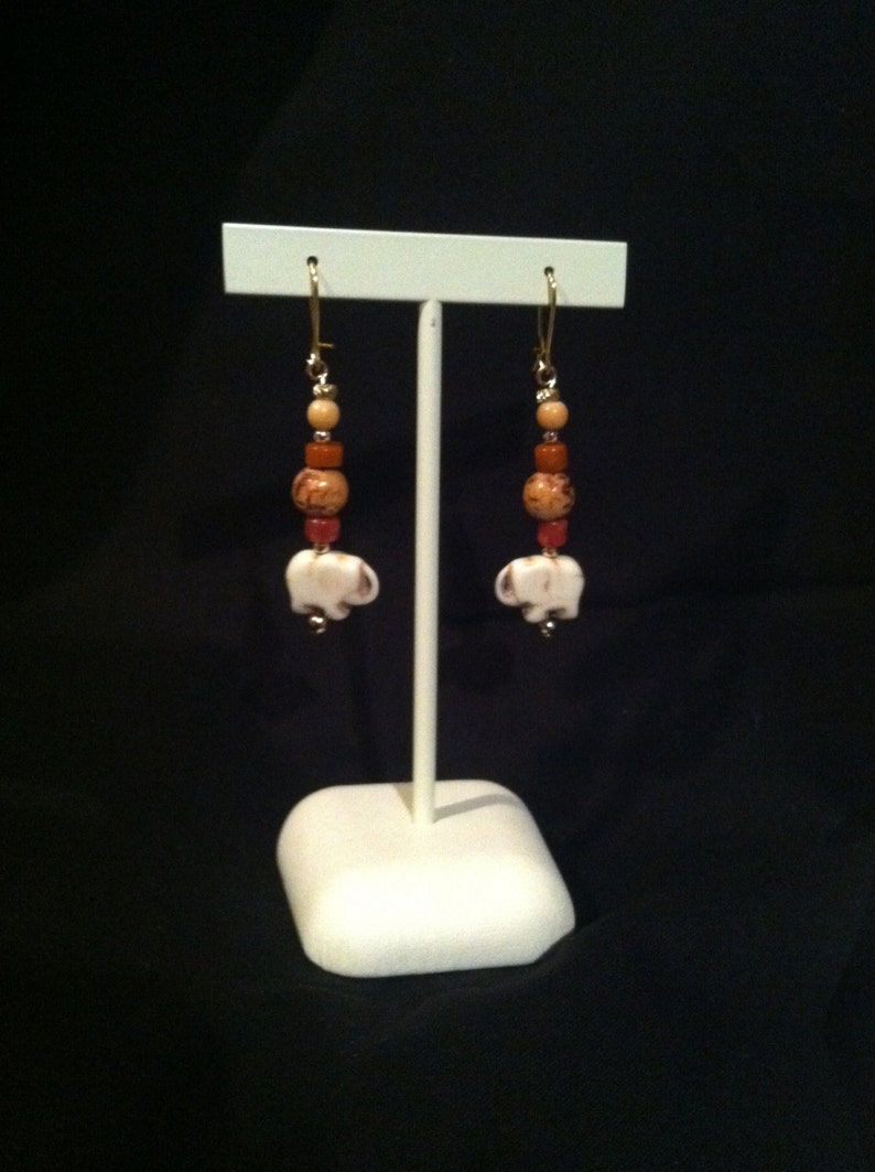 White Elephant orange stone and wood necklace and earring set
