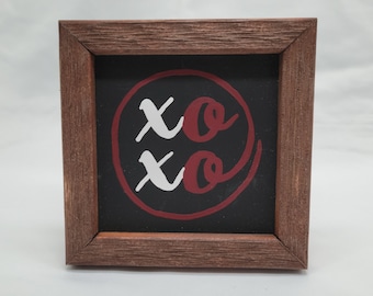 XOXO Framed Valentine saying rustic farmstyle Valentine decor