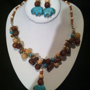 Turquoise Elephant Bead and Crochet Gold Wire Necklace and Earring Set