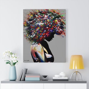 Puede incluir: Pintura abstracta de una persona con un afro pintado con salpicaduras de colores. El fondo es gris claro. La persona est&aacute; mirando hacia la izquierda y su cabeza est&aacute; inclinada hacia abajo. La pintura est&aacute; firmada "Ray Marley".