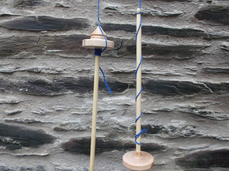 40 gram Uniquely Marked Ash Wood Drop Spindle with 2 Colour Kit NEW STYLE