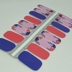 Bloemen rood blauwe nagelfolie | Nagelstickers zomerbloesem | DIY-pers op nagels | Elegante bloemennagelkunst