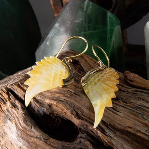 Hand Carved Mother Pearl Wings Earring, Handmade Carved Wing, Boho Jewellery, Fashion Earrings