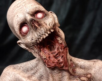 Decay Zombie Prop Bust