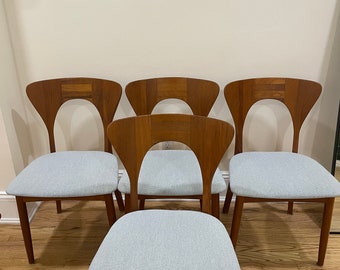 Set of 4 Danish Niels Koefoed Hornslet Peter Chairs