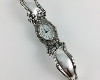 Montre avec manche en cuillère - Taille 6 1/2 pouces - Montre couverts - # 11829