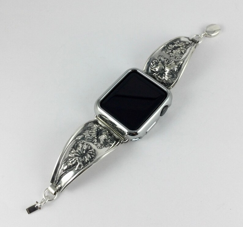 size of iwatch 6