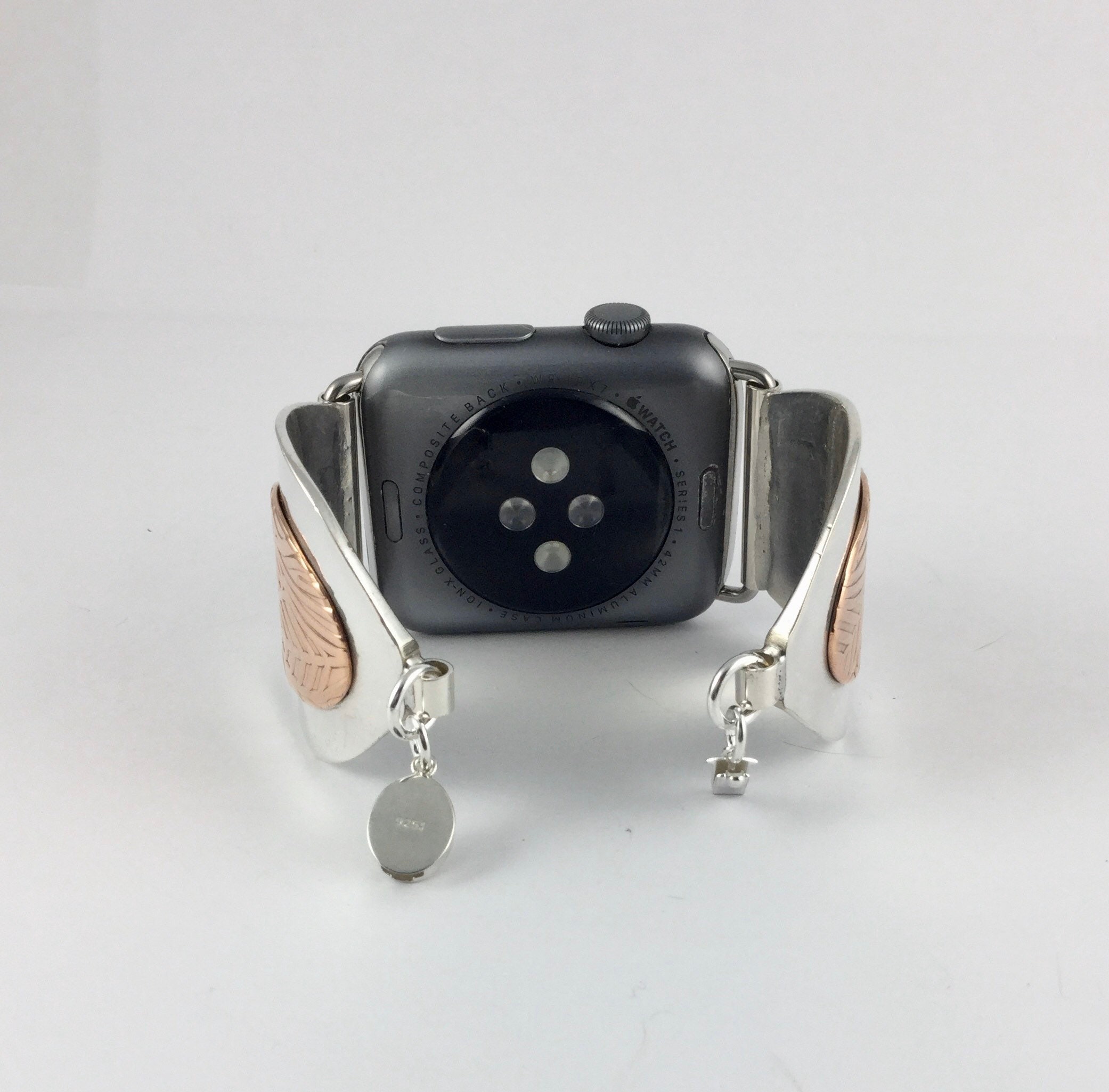 size of iwatch 6