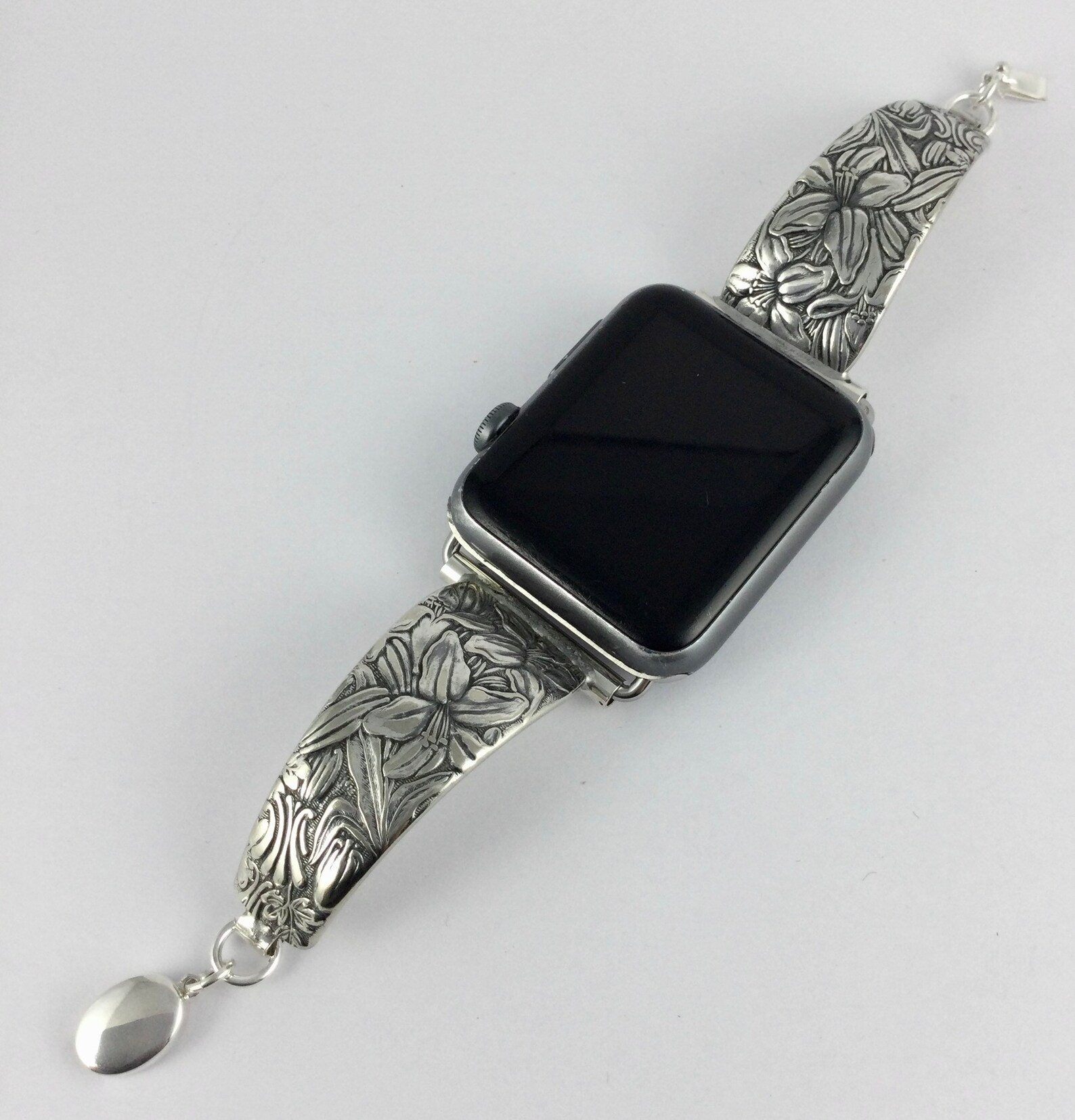 size of iwatch 6